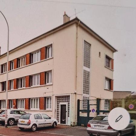 Laila Apartment Creil Exterior foto
